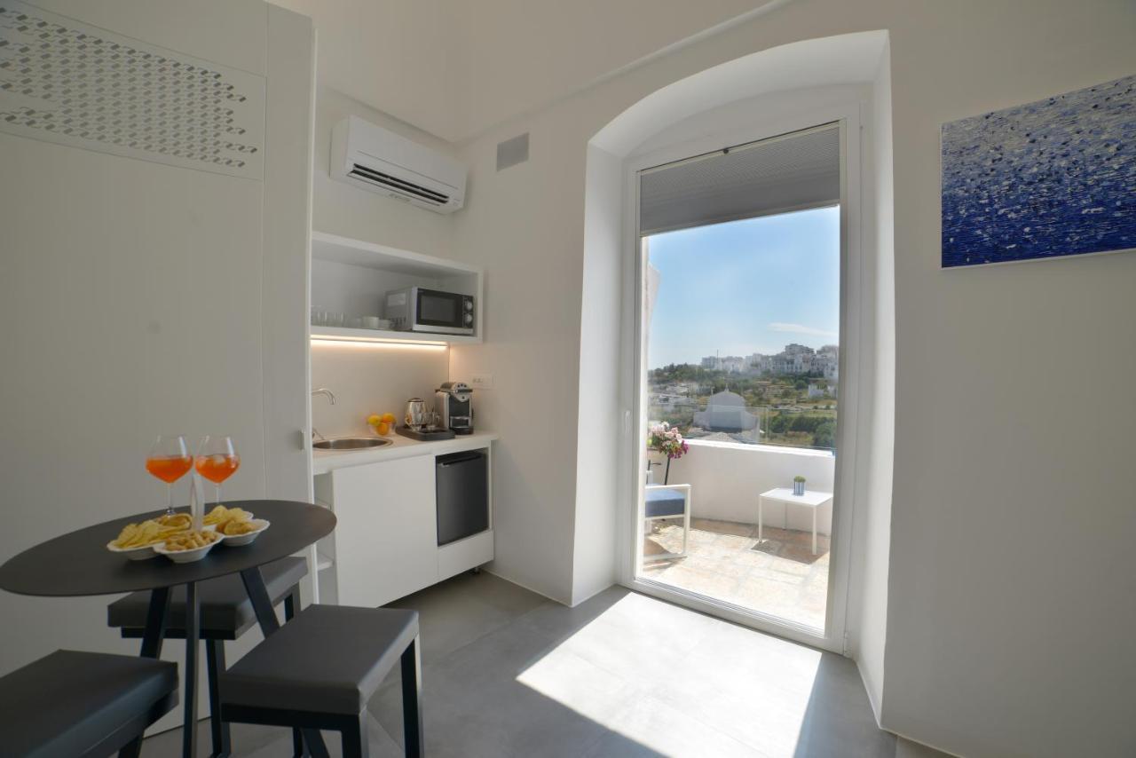 Sunshine Luxury Rooms ออสตูนี ภายนอก รูปภาพ
