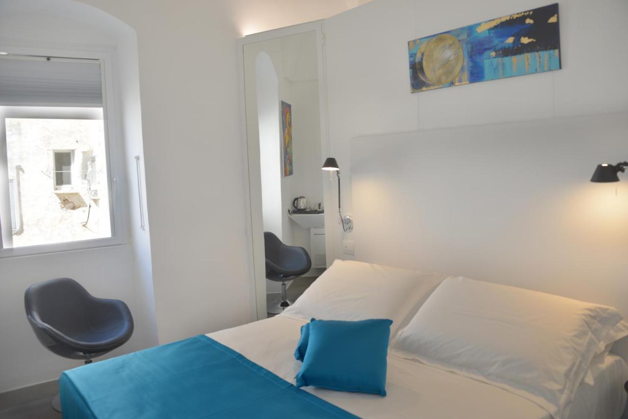Sunshine Luxury Rooms ออสตูนี ภายนอก รูปภาพ